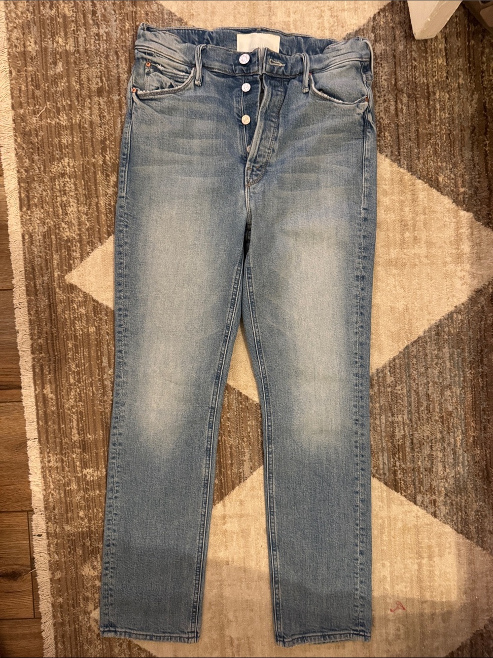Women's MOTHER button fly dazzler



 Jeans